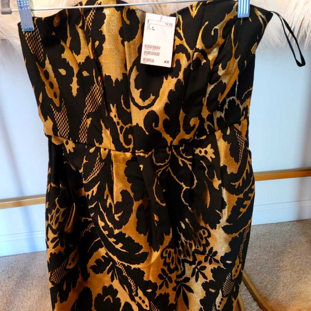 Size 8m brand new H&M dress